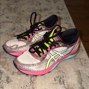 ASICS gel Nimbus 21 - Women's Athletic Shoes - Pink, Black, and Yellow